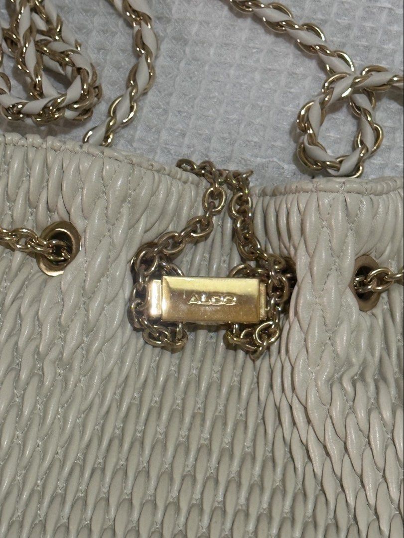 aldo cream crossbody bag (Category: Shoulder Bags) located in Binan City. Submitted by mysticbows (Listing ID 1445349546, Image 2). Description: still in good condition!! - gold hardware - only used it twice .