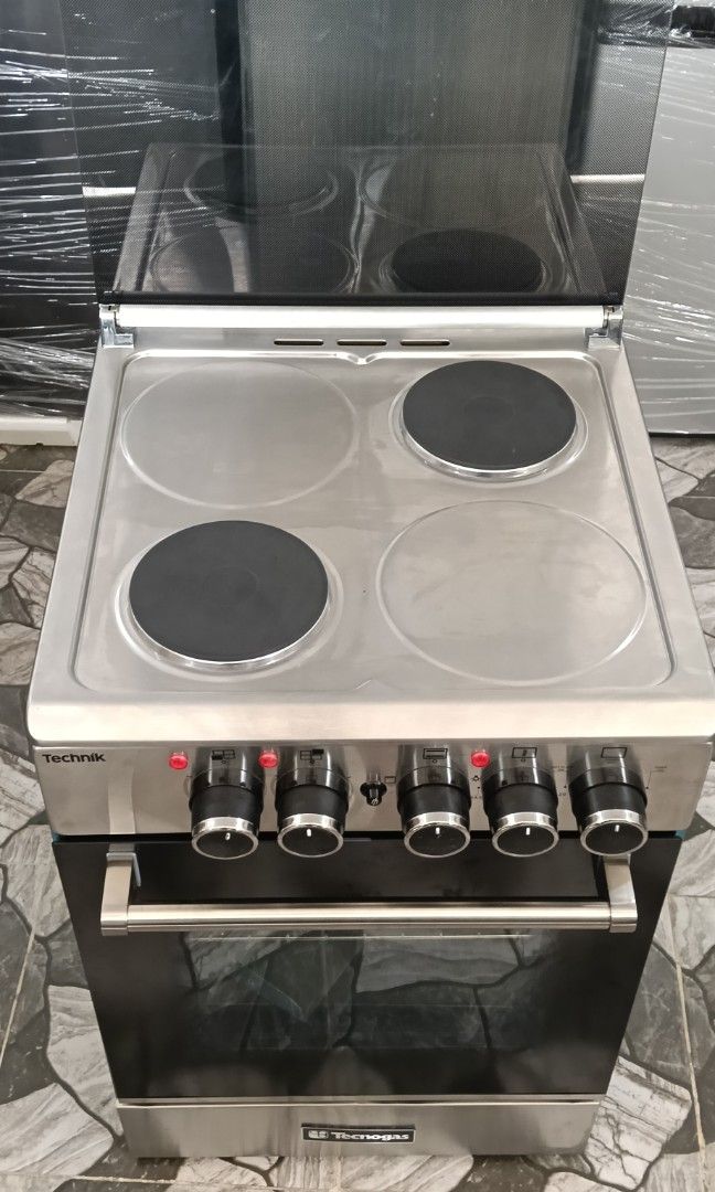 All electric Range (Category: Cookers) located in Caloocan City. Submitted by yam_appliances (Listing ID 1445327390, Image 2). Description: 50 x 55 cm Cooking Range 2 Electric Hot Plates Full Stainless Steel Oven Features: Electric Multifunction Oven 4 Cooking Functions Thermostat Controlled Oven Double Glass LOW-E Oven Door 62 L - Large Oven Rotisserie Dimension (h:w:d) 85:50:55 cm Brandnew mallpullout with Warranty COD PAYMENT.
