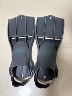 （分類：）位於 。 由 edward_ww 提交（商品編號 1445376394，圖片 1）。簡介： 。
