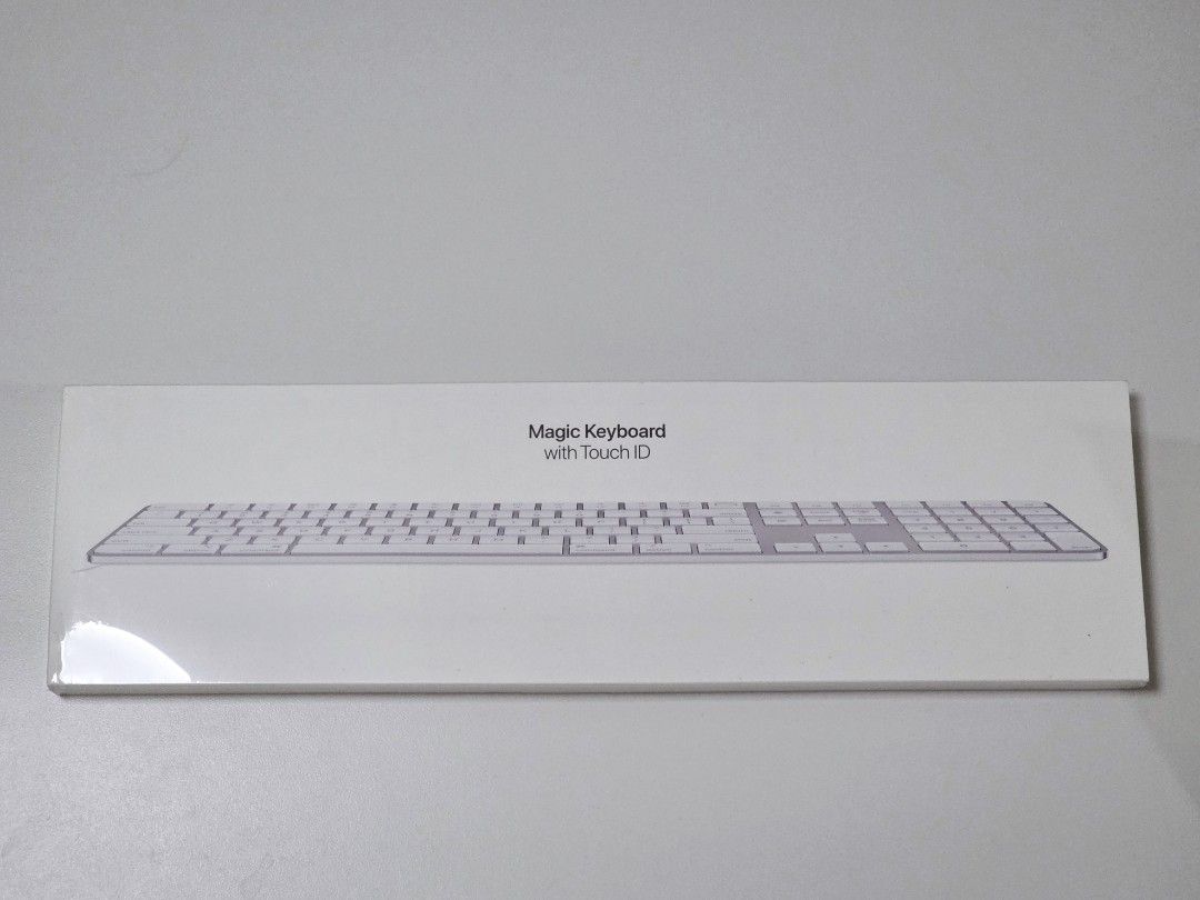 Apple Magic Keyboard with Touch ID and Numeric Keypad489445910832762880