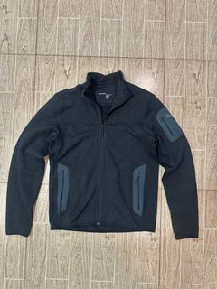 (Category: ) located in . Submitted by rthriftshoppp (Listing ID 1445360675, Image 1). Description: .