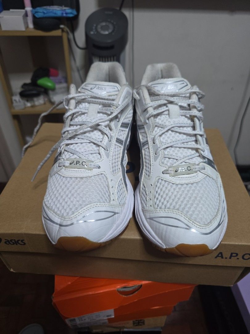 Asics Gel Kayano 14 APC (Category: Sneakers) located in Manila. Submitted by AlexanderDenver (Listing ID 1445329697, Image 2). Description: for sale used 6-8x only.