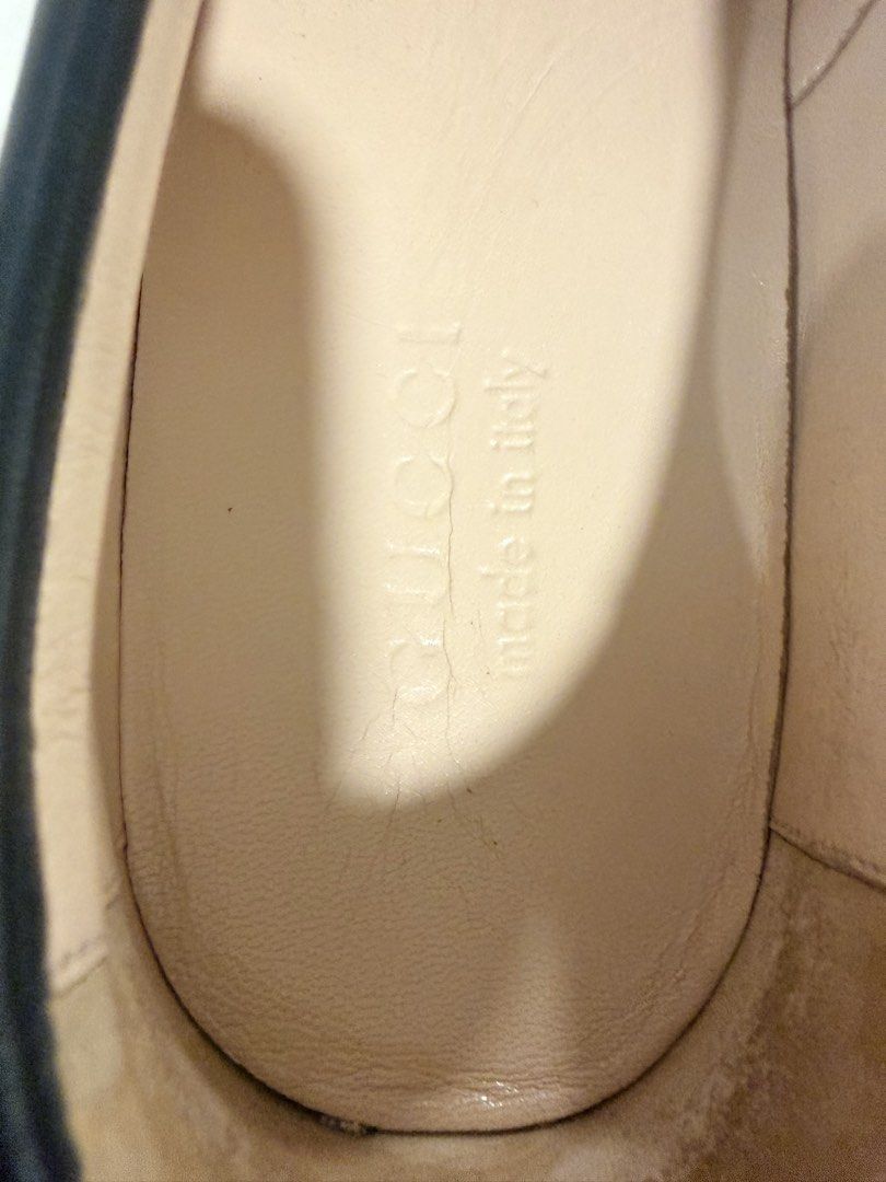 Authentic Gucci GG Supreme Wolf Slip-On Sneakers (Category: Sneakers) located in Manila. Submitted by denkim (Listing ID 1445250808, Image 2). Description: - Authentic Gucci GG Supreme canvas slip-on sneakers - Features iconic GG pattern with a wolf graphic - Leather trim and sole - Made in Italy - Comes with original box and dust bag.