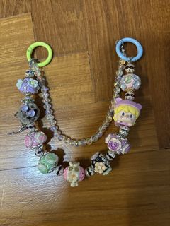 (Category: ) located in . Submitted by littleordinaryshop (Listing ID 1445378637, Image 1). Description: .