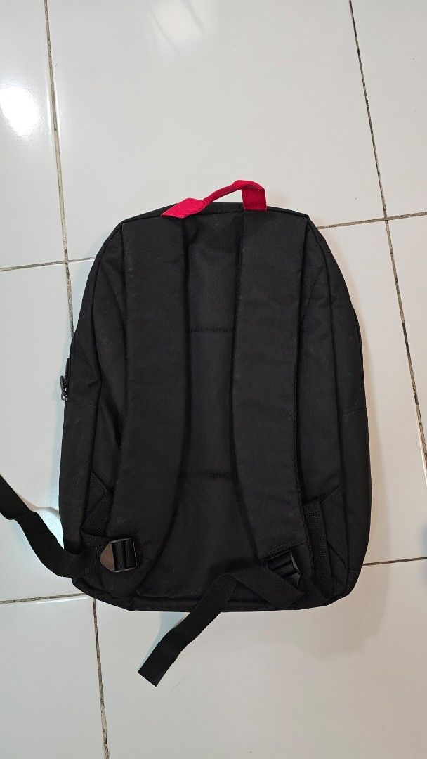 Black Asus Backpack (Category: Backpacks) located in Manila. Submitted by greycrane (Listing ID 1445266945, Image 2). Description: - Black Asus laptop backpack - Front zip pocket with red accents - Padded straps for comfort - Ideal for laptops and daily essentials Location: Baesa, Quezon City. Pickup only. Buyer shoulders shipping. Payment via BPI or Gcash. Pm for queries. Thanks for looking..