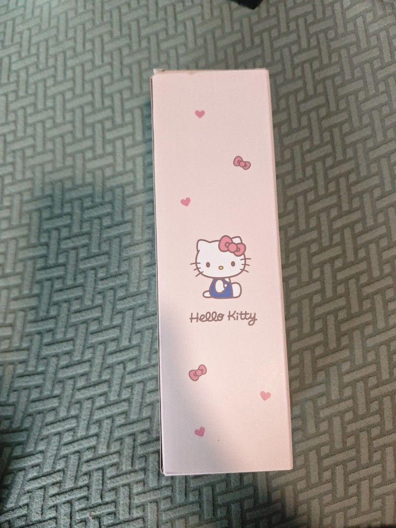 BN Hello Kitty Chrome Tumbler with Handle489020393616189440