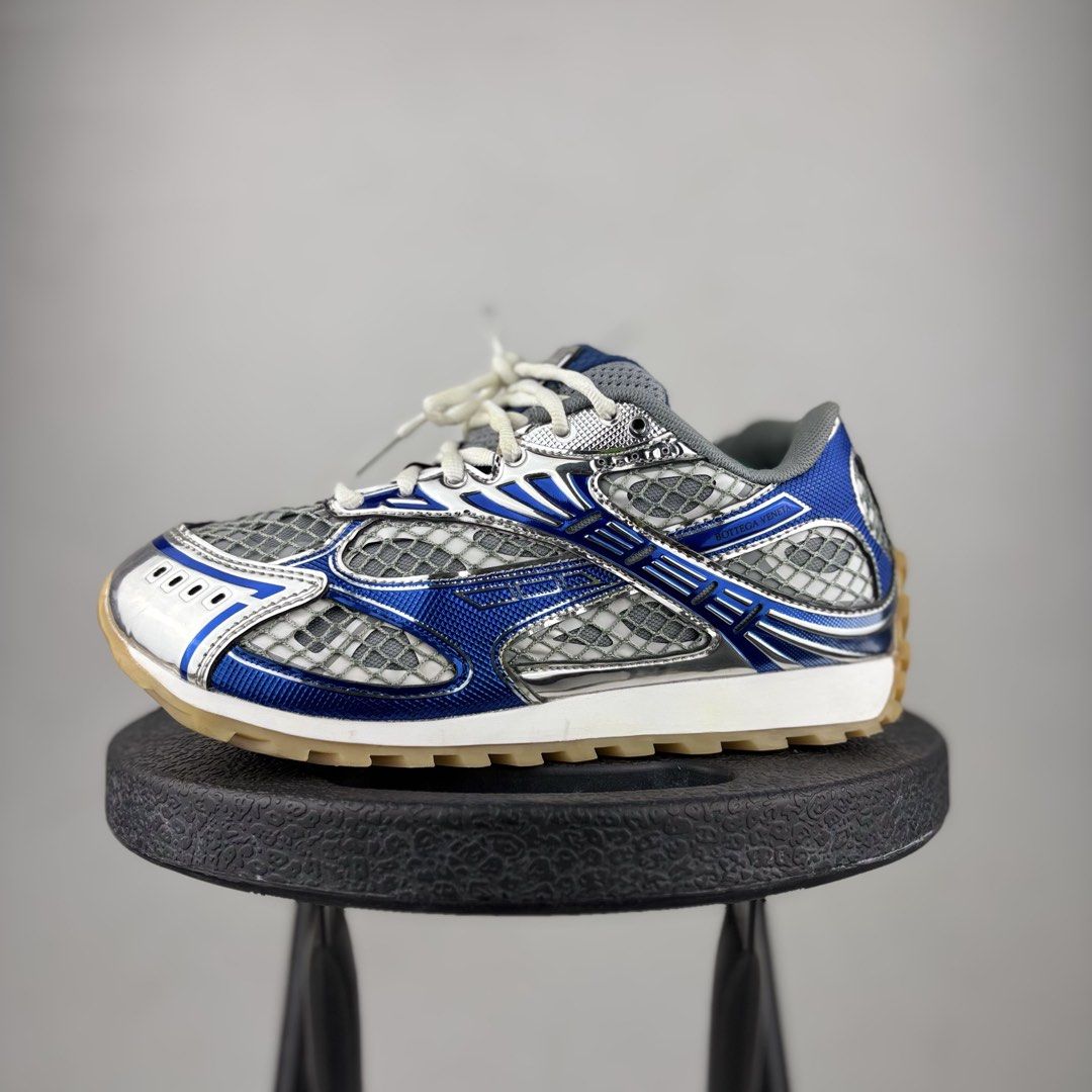 Bottega Veneta Orbit Sneakers (Category: Sneakers) located in Makati City. Submitted by ragrepository (Listing ID 1445419212, Image 3). Description: Bottega Veneta Tagged as 39 Missing insole No box Signs of wear Condition- 9/10 Flaw- Minor scuff .