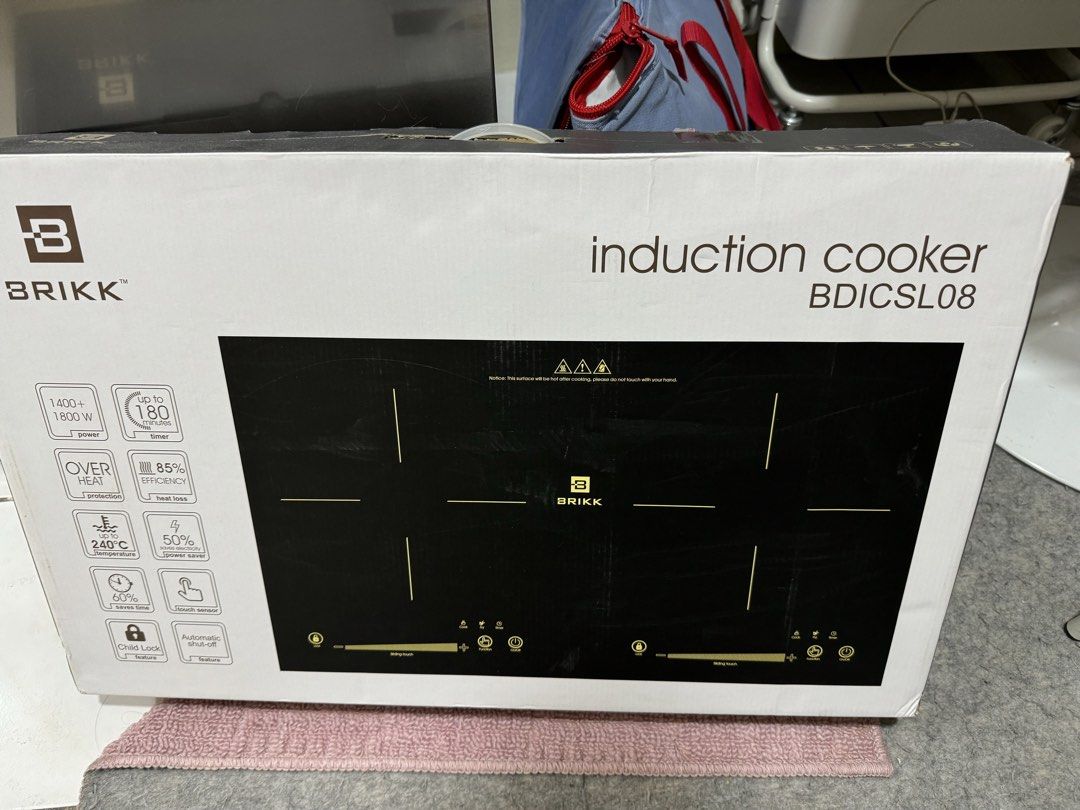 BRIKK Induction Cooker BDICSL08 1400W (Category: Cookers) located in Makati City. Submitted by lovejuju72 (Listing ID 1445331043, Image 2). Description: - BRIKK Induction Cooker BDICSL08 - Powerful 1400W for rapid heating - Reaches up to 180°C - 85% heat efficiency for faster cooking - Safety features: Overheat protection, Child Lock, Automatic Shut-off - Perfect for quick and efficient meal preparation.