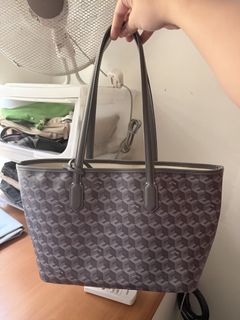 (Category: ) located in . Submitted by gillybuys (Listing ID 1445248140, Image 1). Description: .