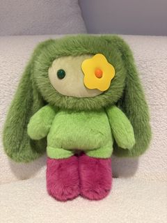 (Category: ) located in . Submitted by treasures133 (Listing ID 1445396738, Image 1). Description: .