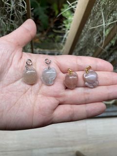 (Category: ) located in . Submitted by crystal_gem_world (Listing ID 1445254481, Image 1). Description: .