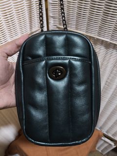 (Category: ) located in . Submitted by nnayramsfinds (Listing ID 1445294973, Image 1). Description: .