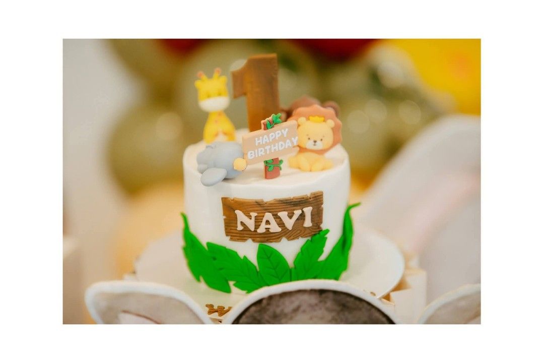 4pcs Birthday Cake Toppers - Animals Safari Theme (Category: Occasions & Party Supplies) located in Marikina City. Submitted by mowmmyrain (Listing ID 1445247594, Image 2). Description: - Adorable safari-themed cake toppers - 4pcs Lion, Giraffe, Elephant and 'Happy Birthday' sign toppers * number 1 & cake not included - Comes with decorative green leaves - Perfect for jungle or animal-themed parties 50 each or if you'll get all 150 pesos only for