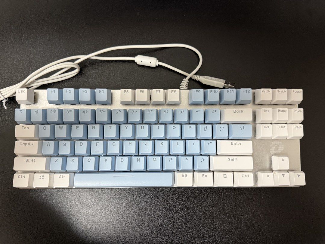 Dareu Mechanical Keyboard with USB Cable489321848646543360