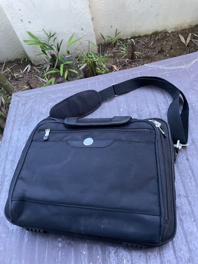 Dell Black Laptop Bag with Shoulder Strap489089205483622400