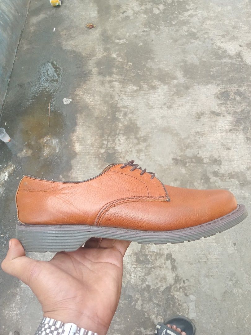 Dr. Martens 1461 derby shoes (Category: Dress Shoes) located in Pagadian. Submitted by coythrift.02 (Listing ID 1445332355, Image 2). Description: - Classic Dr. Martens 1461 derby shoes - Smooth, textured tan leather - Iconic air-cushioned sole - Versatile for dressing up or down - Check photos for condition details.
