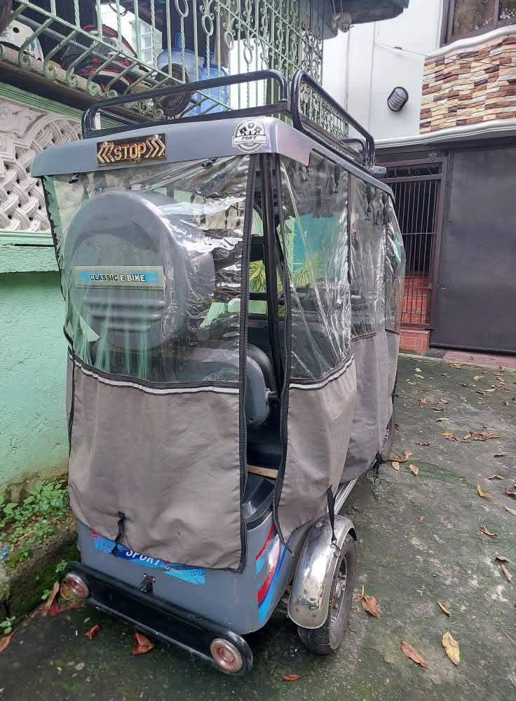 EBIKE FOR SALE RUSH (Category: Everything Else Others) located in Manila. Submitted by asicup188882003 (Listing ID 1445235617, Image 1). Description: ALL IN WHAT YOU SEE IS WHAT YOU GET! - FREE FAN - FREE TOP LIGHT WORTH 1K - FREE TOP LOAD WORTH 5K RFS: DI NAGAGAMIT, ALL WORKING PADIN TEST DRIVE BEFORE BAYAD PM NALANG SA INTERESTED! TAMA NA SA SCAM SAWA NAKO MA SCAM MGA YAAAWAAAA .