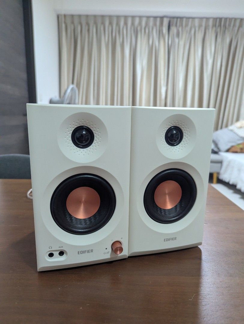 Edifier MR3BT Bluetooth Speakers489566903815393281