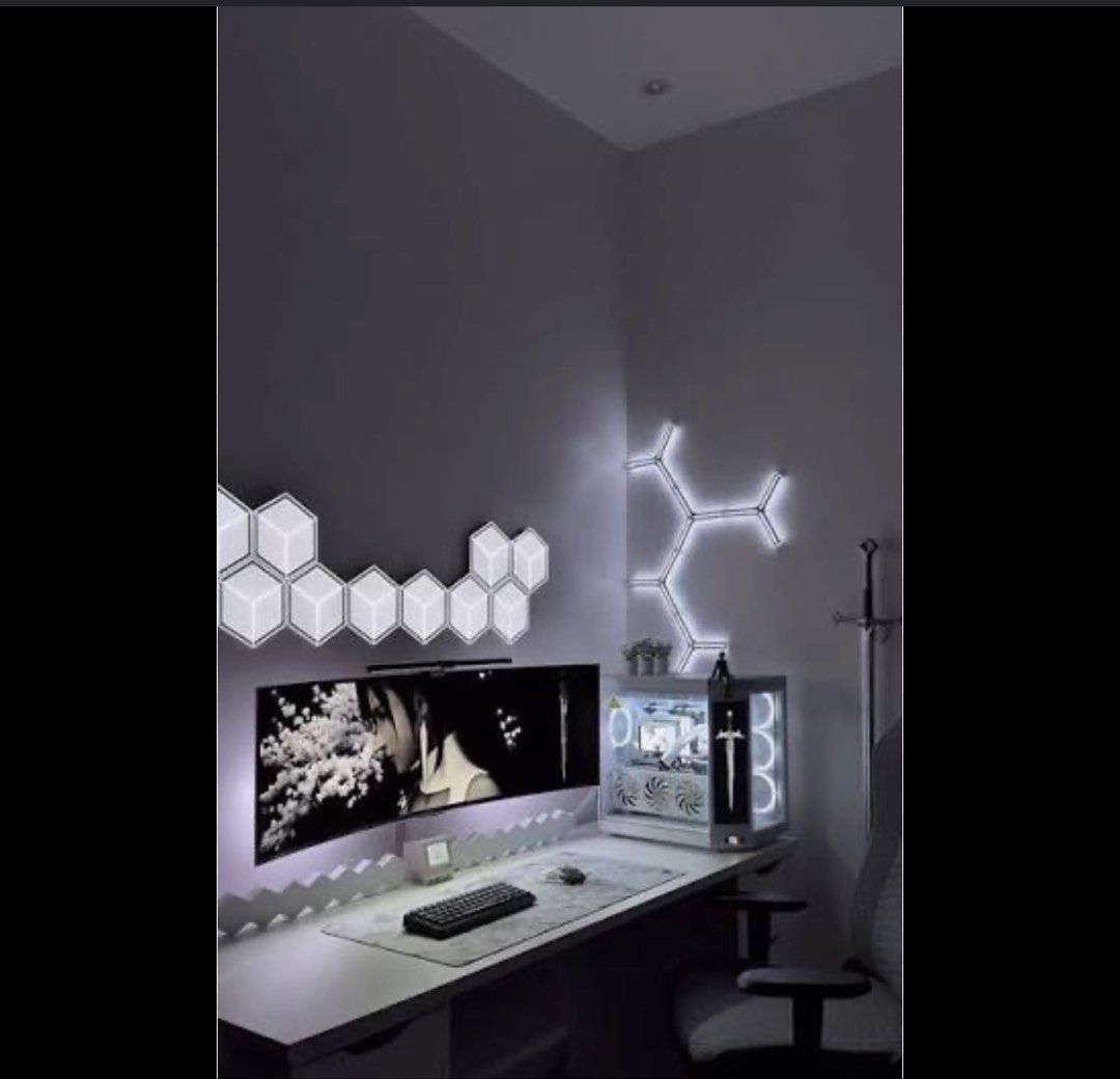 Gaming deskstop489688588396810241