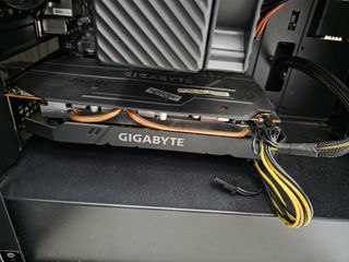 GIGABYTE Rx 5600xt 6g501674186973521920