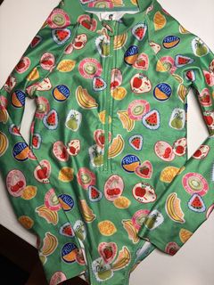 (Category: ) located in . Submitted by runwayboutique (Listing ID 1445378264, Image 1). Description: .