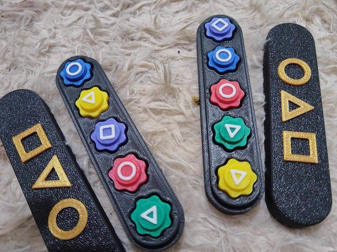 Gonggi games by squid games (Category: Board Games & Puzzles) located in Manila. Submitted by winslet99 (Listing ID 1445390009, Image 1). Description: Gonggi Game / Korean Jacks Set ✅ Complete set: 5 pieces + base + cover ✅ The gold part is just the protective lid ✅ Can be used as fidget toy too ✅ Durable plastic, good condition ✅ Ready to play.