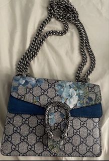 (Category: ) located in . Submitted by Barrbiee (Listing ID 1445363761, Image 1). Description: .