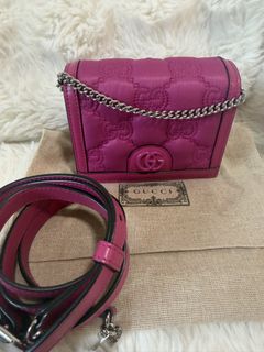 (Category: ) located in . Submitted by ccwear (Listing ID 1445406203, Image 1). Description: .