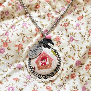(Category: ) located in . Submitted by romanticise (Listing ID 1445368811, Image 1). Description: .