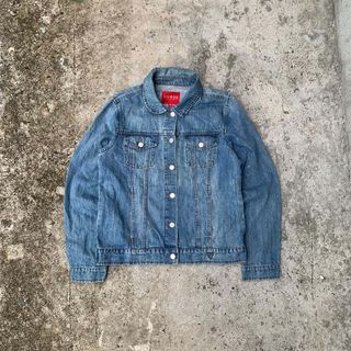 (Category: ) located in . Submitted by renzthrift (Listing ID 1445394183, Image 1). Description: .