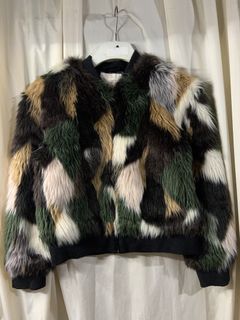 (Category: ) located in . Submitted by thrift_in_the_hoods (Listing ID 1445419806, Image 1). Description: .