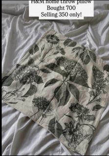 (Category: ) located in . Submitted by gaprelovedthings (Listing ID 1445357537, Image 1). Description: .
