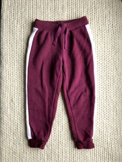 (Category: ) located in . Submitted by cmvoapparel (Listing ID 1445289542, Image 1). Description: .