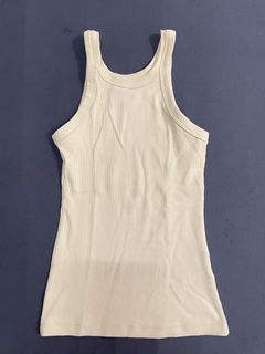 (Category: ) located in . Submitted by primo.clothing.finds (Listing ID 1445399397, Image 1). Description: .