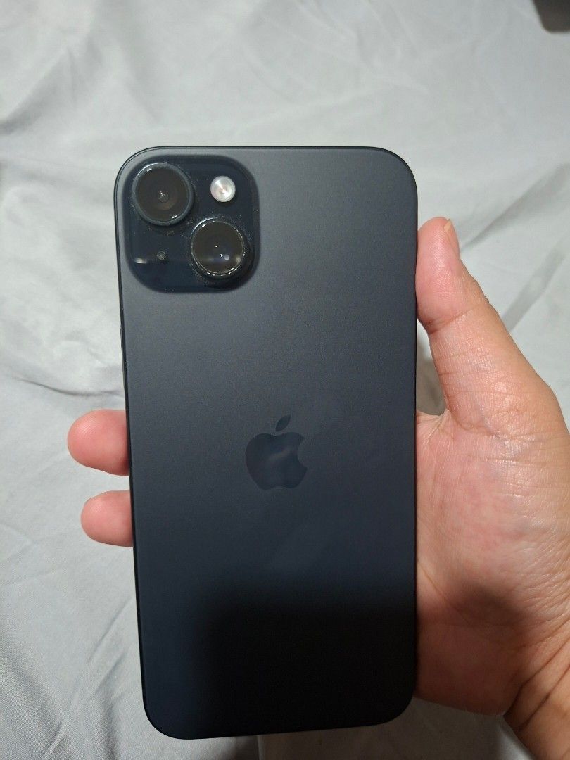 Iphone 15 plus 128gb [fix price] (Category: iPhone 15 Series) located in Manila. Submitted by bleshyyyy (Listing ID 1445328537, Image 1). Description: iphone 15 plus 128gb globe locked with minor paint chip in back camera no warranty.