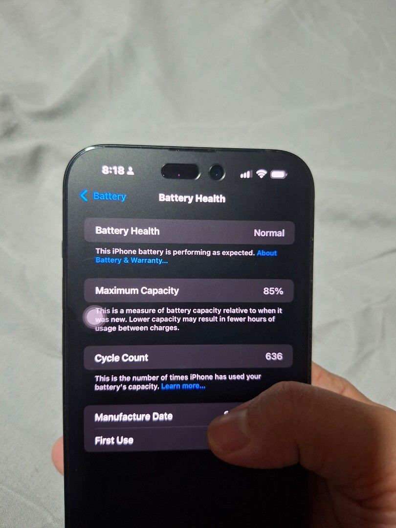 Iphone 15 plus 128gb [fix price] (Category: iPhone 15 Series) located in Manila. Submitted by bleshyyyy (Listing ID 1445328537, Image 3). Description: iphone 15 plus 128gb globe locked with minor paint chip in back camera no warranty.