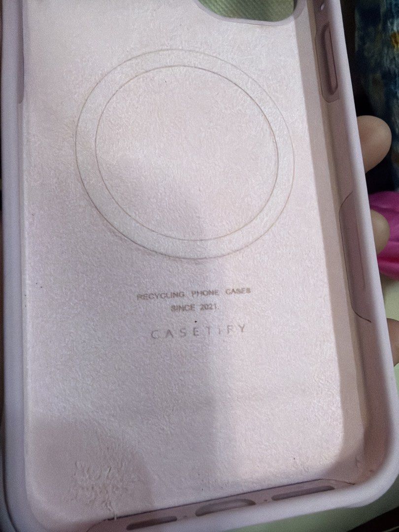 Iphone 16 plus phonecase casetify pink (Category: Cases & Sleeves) located in Manila. Submitted by jasminefai11057 (Listing ID 1445286021, Image 2). Description: Never been used. Damaged box. Inspired. .