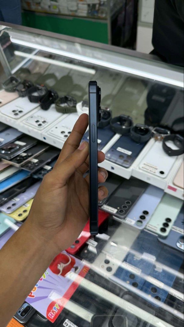Iphone 15 Pro Max 512gb 99% bh smartlocked NTC (Category: iPhone 15 Series) located in San Juan City. Submitted by javedsgadgetshop (Listing ID 1445255959, Image 3). Description: INSTALLMENT OPTIONS : SPAY LATER / GGIVES / CREDIT CARD / SKYRO / HOMECREDIT (BRANDNEW) WE BUY AND SELL SO PWEDE MAGBINTA OR SWAP ! Quick Specs : 💵 Iphone 15promax •512gb •NTC Variant •99% batt health •Smartlocked •95% Smoothness •No hidden issue | No Repaired •100% Aut