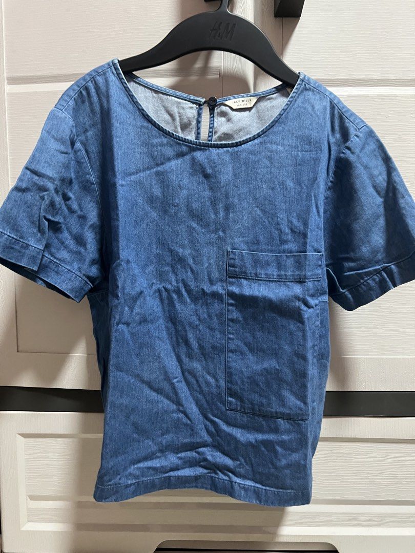 Jack Wills Denim Top UK 6 US 2 (Category: Sleeveless) located in Cainta. Submitted by p3spreloved (Listing ID 1445334755, Image 1). Description: - Cute Jack Wills denim top - Short sleeves - Chest pocket - Button closure at the back neck - Easy to style for casual, everyday wea Length 20in Width 18.5in.