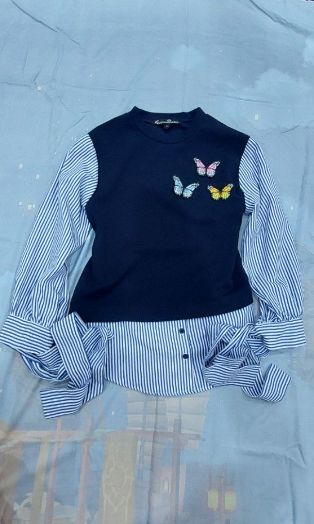 Kamiseta Butterfly Longsleeve Blouse (Category: Longsleeves) located in Manila. Submitted by cresseliaz (Listing ID 1445393594, Image 1). Description: SIZE SMALL Sf paid by buyers, please DM for more inquiries! rather keep than sell lower >< no haggling! MOD: Lalamove or JnT MOP: GCash.
