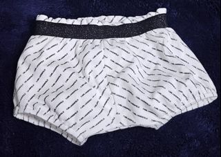 (Category: ) located in . Submitted by mamaloved08 (Listing ID 1445419887, Image 1). Description: .