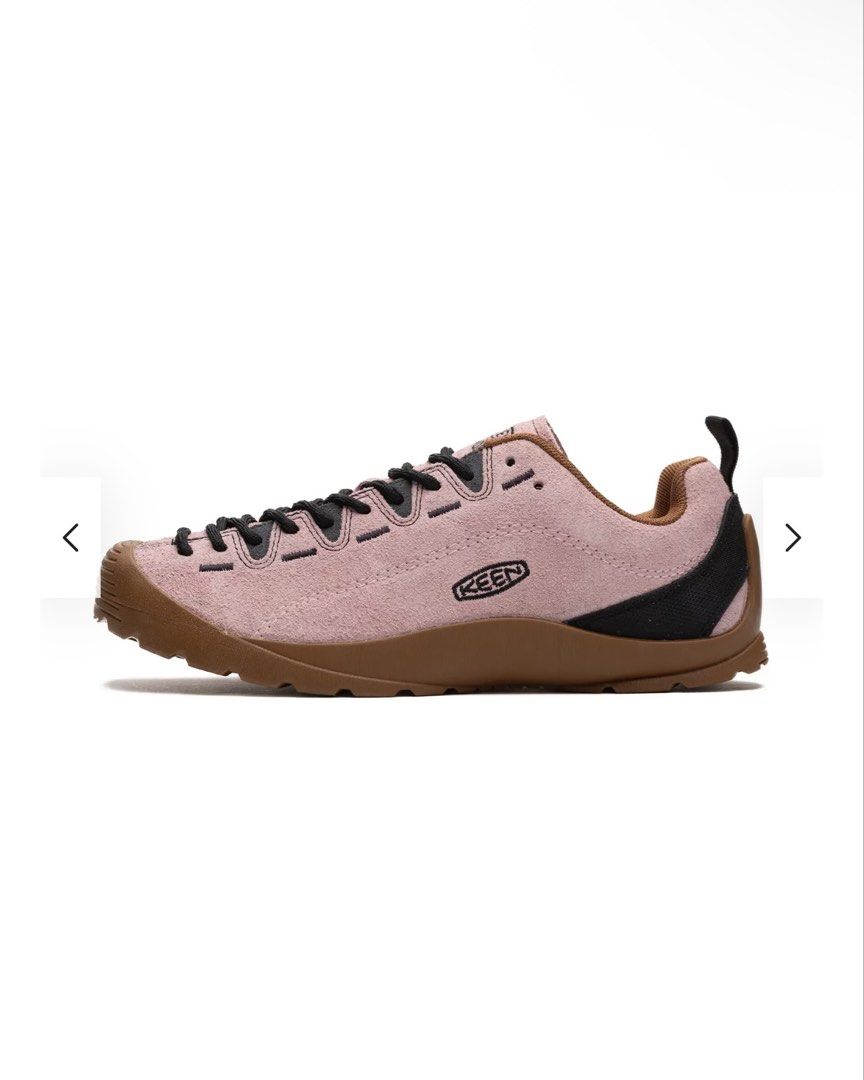 Keen x Highsnobiety Jasper W "Pink Gum" UK 4.5 (Category: Sneakers) located in Singapore. Submitted by saaawra (Listing ID 1445391165, Image 1). Description: Keen PINK shoes Suitable for hiking or casual wear UK 4.5 It’s a collab shoe!! I think I bought it for like $150? I used it when I went to Mount Bromo and Ijen! So a bit of flaws Open to nego!!! .