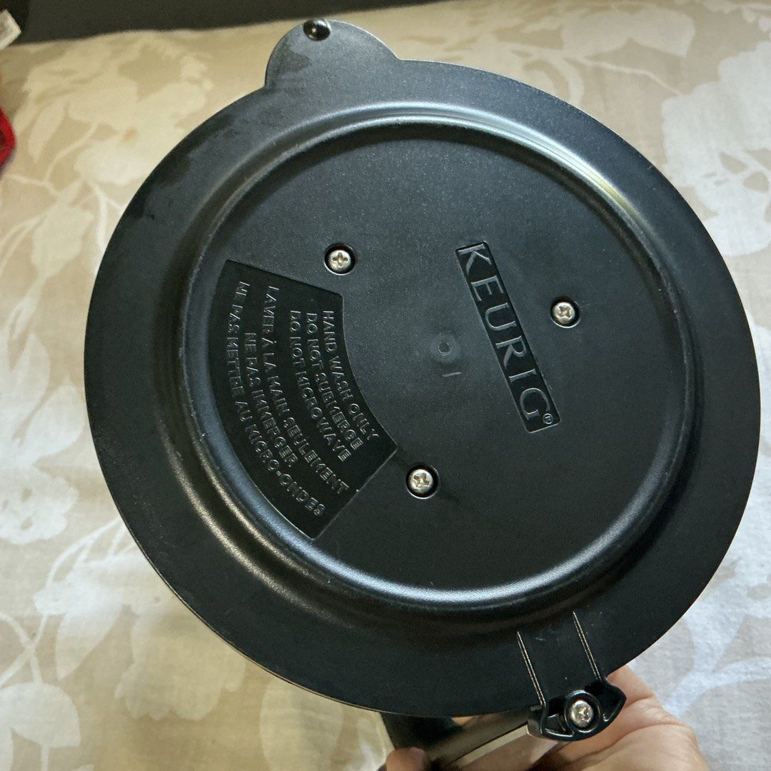 Keurig brewing pitcher (Category: Coffee & Tea Tableware) located in Angeles City. Submitted by goodbuysathome (Listing ID 1445419976, Image 3). Description: Keurig brewing coffee pitcher plastic With slight scratches due to storage po Add sf 100 Gcash payment .