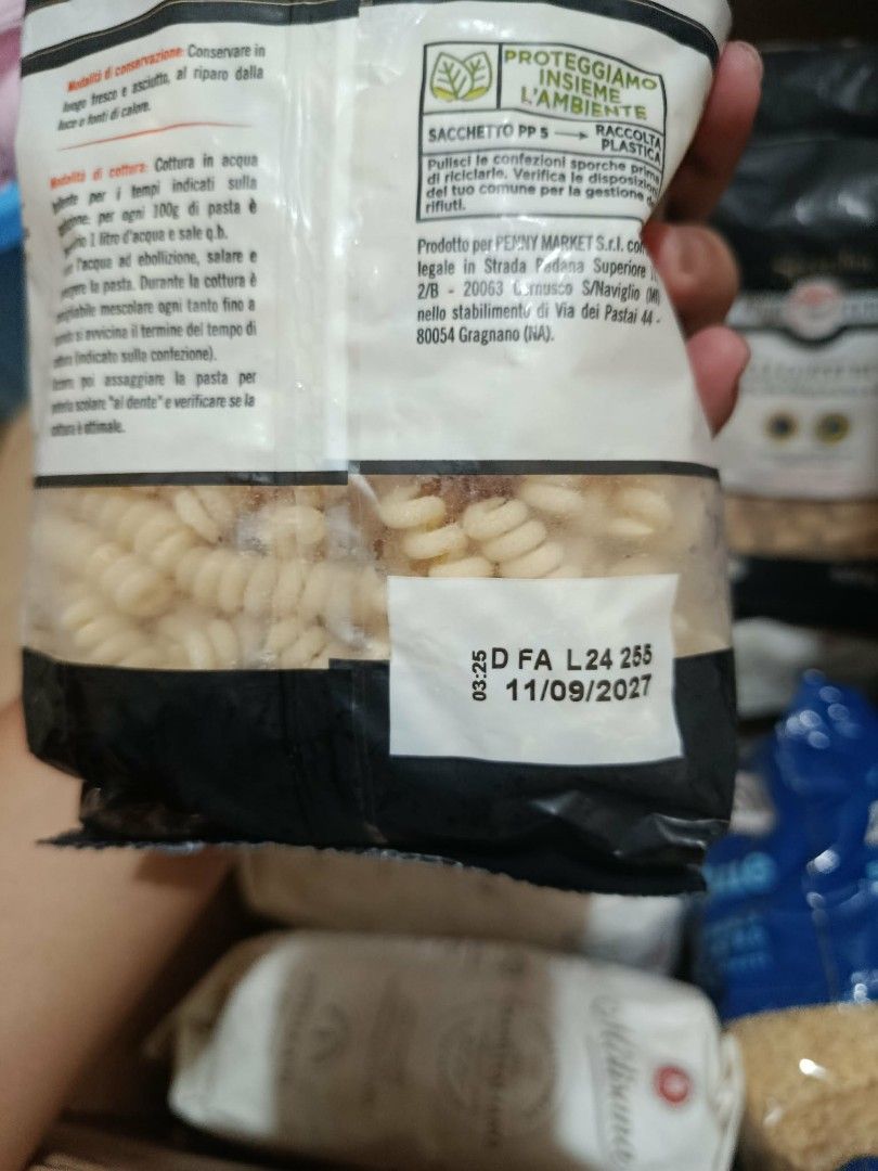 IMPORTED ITALIAN PASTA (Category: Cookware & Accessories) located in Pateros City. Submitted by Mixed.Selection (Listing ID 1445304115, Image 3). Description: Imported Italian Pasta – 500g 🍝 La Molisana Rotelle 🍝 Fior di Pasta Stelline 🍝 Cuor di Terra Fusilli Corti Bucati ₱150 per pack Limited stocks only 4 packs UP ⬆️ ₱ 100 each.