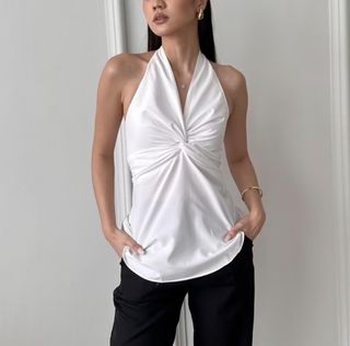 (Category: ) located in . Submitted by ccchristineee (Listing ID 1445384454, Image 1). Description: .