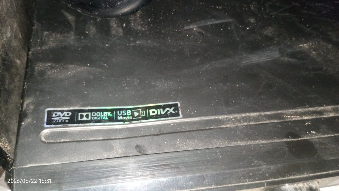 LG Dolby DVD/usb player (Category: Portable Music Players) located in Taguig. Submitted by gaild. (Listing ID 1445405877, Image 2). Description: preloved DVD player brand : LG complete accessories issue my upi lan un DVD pero malakas Po ito at maganda Ang sounds.