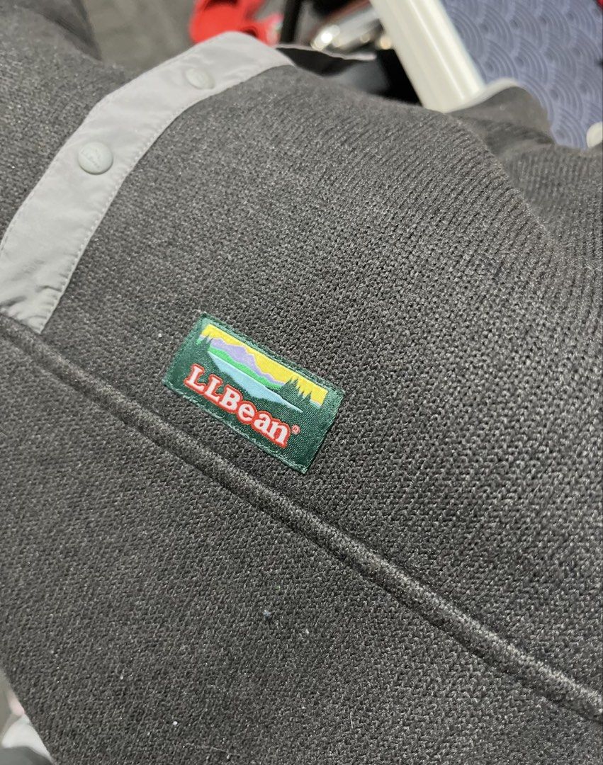 LL Bean Quarter Button up Fleece (Category: Coats, Jackets and Outerwear) located in Manila. Submitted by john-pa (Listing ID 1445401823, Image 2). Description: size large 22x28 negotiable baguio loc. willing to ship.