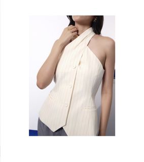 (Category: ) located in . Submitted by Brands.by.Grace (Listing ID 1445418630, Image 1). Description: .
