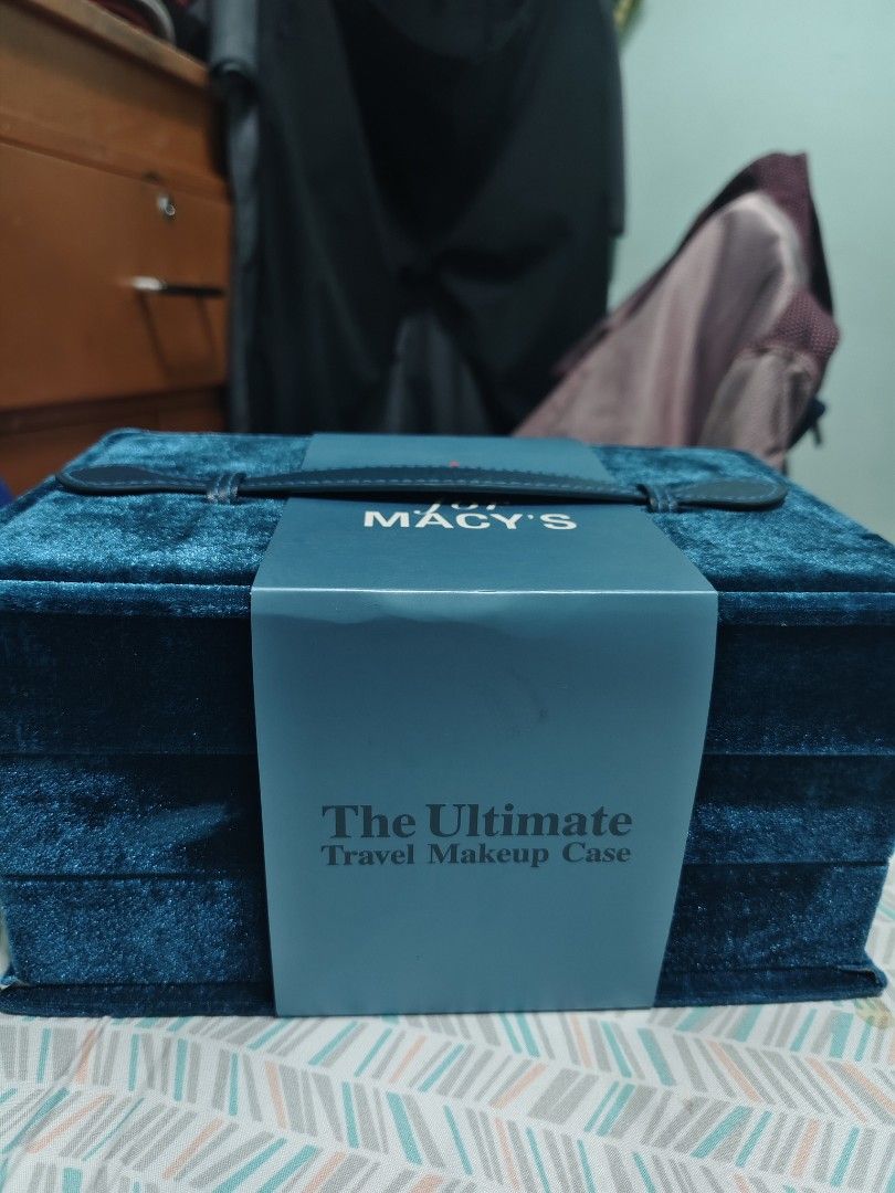 Macy's The Ultimate Travel Makeup Case (Category: Makeup) located in Antipolo. Submitted by littlebeybiboo (Listing ID 1445354509, Image 2). Description: - Teal velvet makeup case from Macy's, named 'The Ultimate Travel Makeup Case'. - Features 20 shimmer eyeshadows and 15 matte eyeshadows. - Includes 2 blushes and 2 highlighters. - Also contains 1 face powder, 1 contour powder, 1 lip gloss, 1 eyeliner, and 1 lip liner. - Total net weight: 0.93 o