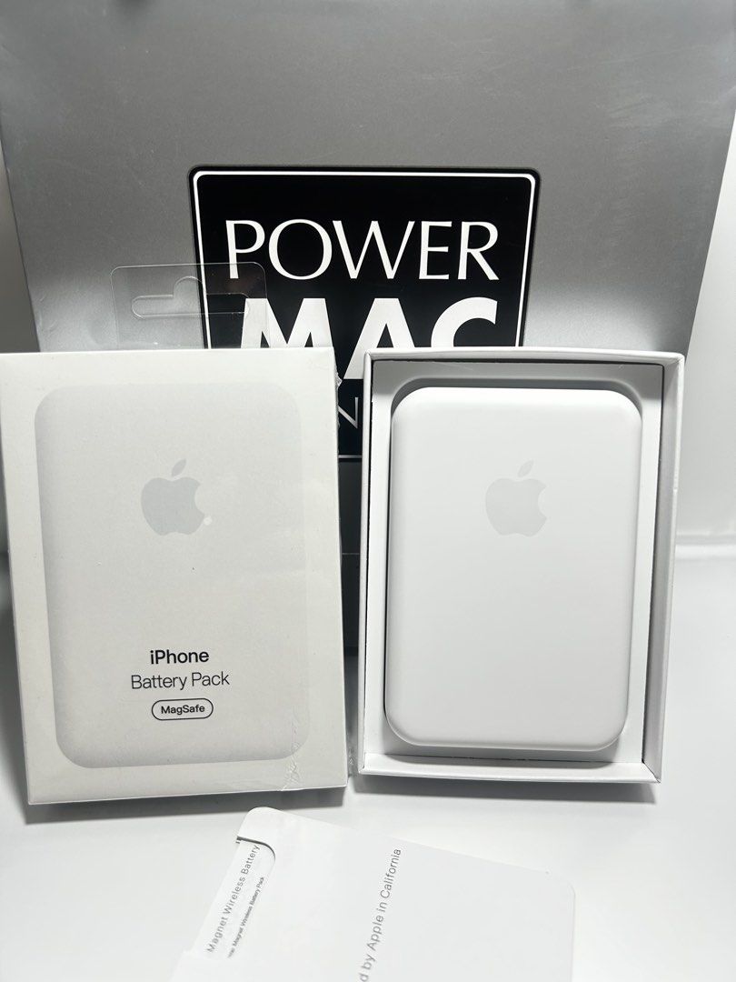 MagSafe Battery Pack | Portable Wireless Power Bank for iPhone (Category: Batteries & Power Banks) located in Manila. Submitted by syncavenue (Listing ID 1445351599, Image 2). Description: ✅ MagSafe Battery Pack — strong magnetic attachment that snaps perfectly to your iPhone 12–17 series. Slim, lightweight, and pocket‑friendly — ideal for travel, work, or daily use. ⚡ Wireless Charging — just attach and charge, no cables needed. Supports pass‑th